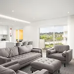 شقة Casa Comer - Modern 3 Bedrooms With Rooftop Pool