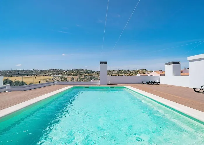 Casa Comer - Modern 3 Bedrooms With Rooftop Pool Λάγος