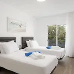 Casa Comer - Modern 3 Bedrooms With Rooftop Pool Λάγος